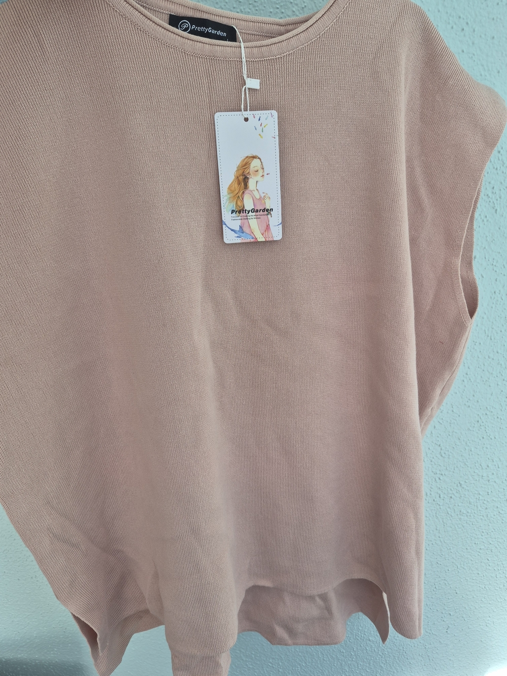 Women's Sleeveless Knit Top  and Pants Set in Dusty Pink